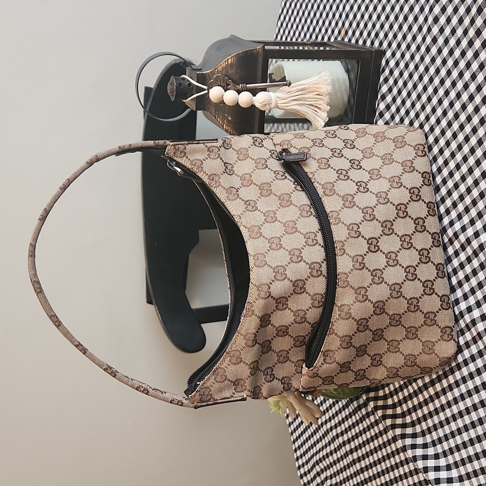 Gucci hobo bag